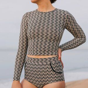 NWT Seea Palomar Crop Rashguard - Tan/Black, Size S